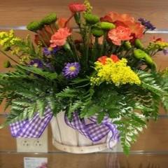 Fresh Flowers Basket Arrangement